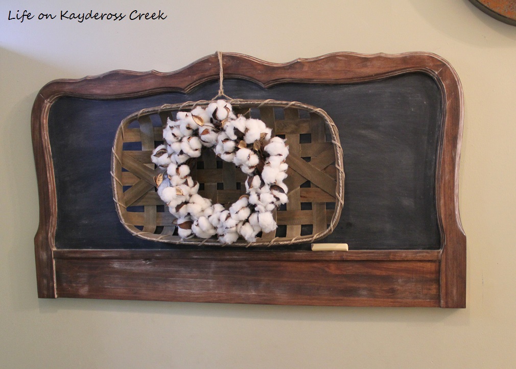 How to make a unique farmhouse chalkboard - Layered decor - Life on Kaydeross Creek