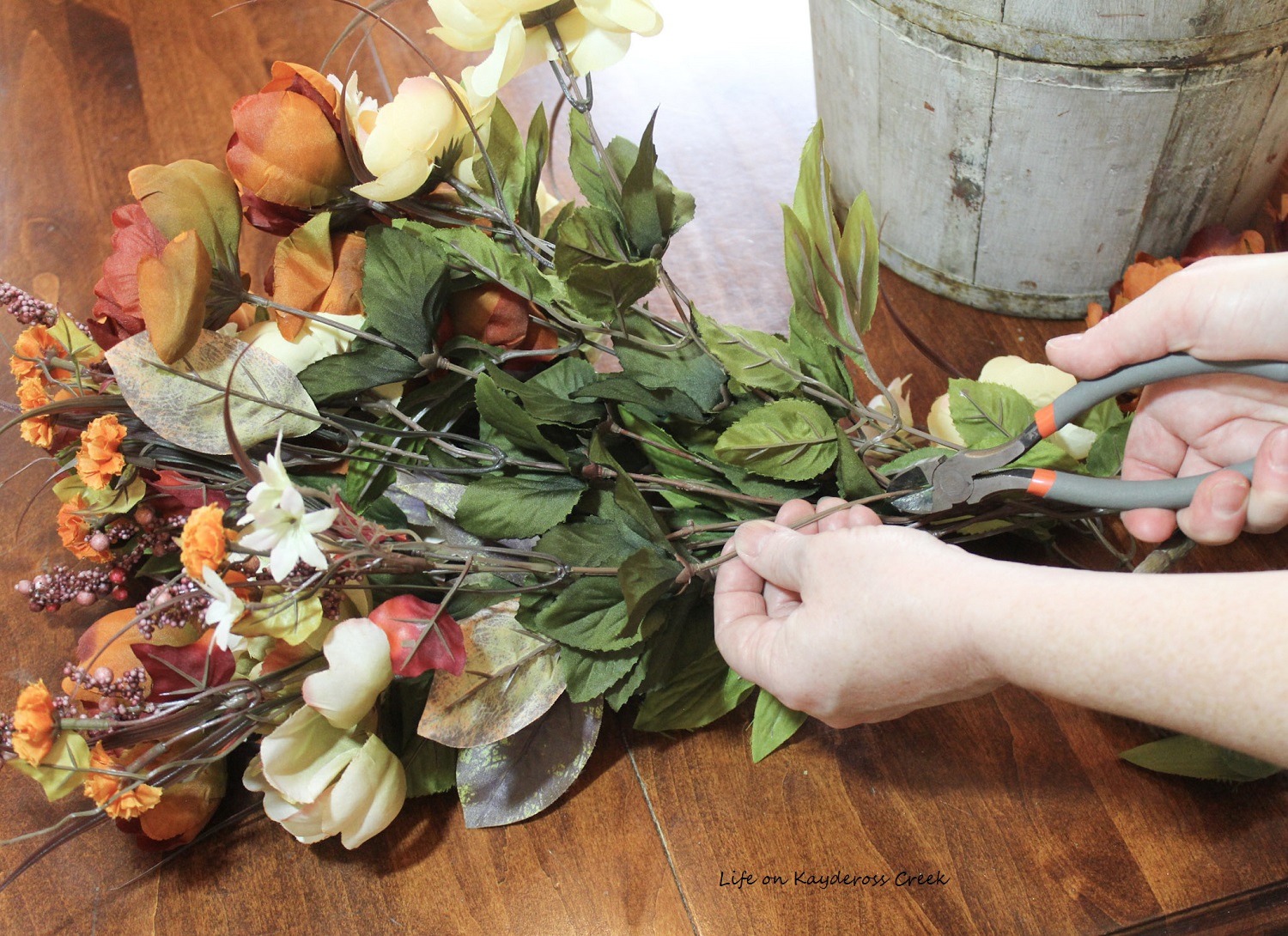 Easy DIY Fall Centerpiece - Thrift Store Bouquette - Life On Kaydeross ...