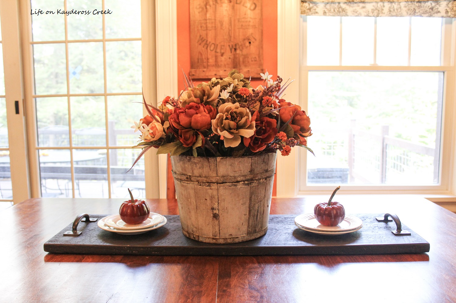 Easy DIY Fall Centerpiece - Painted Pumpkins - Life On Kaydeross Creek ...