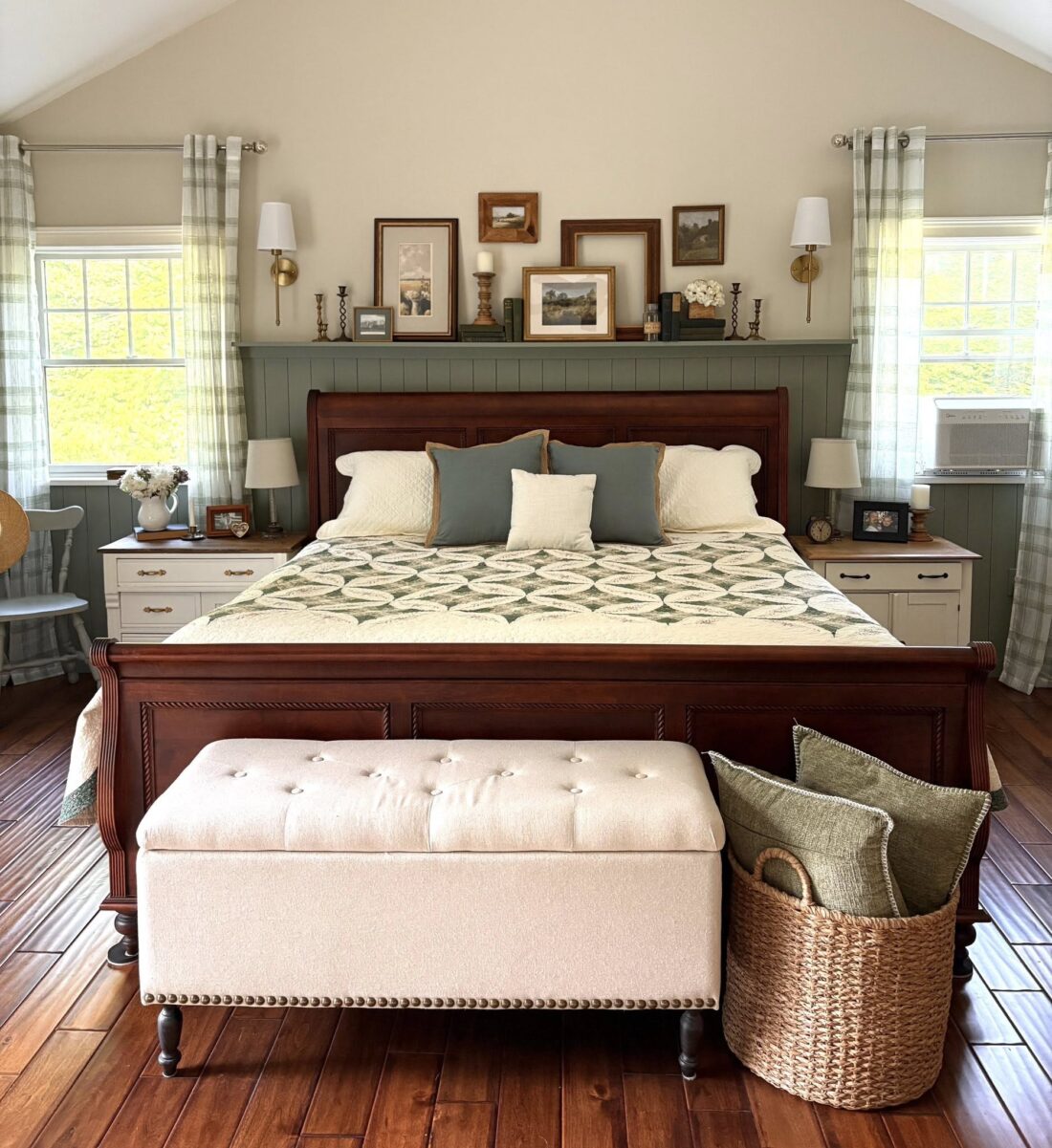 10 Quick & Easy Ways to Refresh Your Bedroom Décor - Life on Kaydeross ...